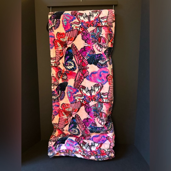 🦋Betsey Johnson Boho butterfly blanket🦋 - Picture 3 of 6